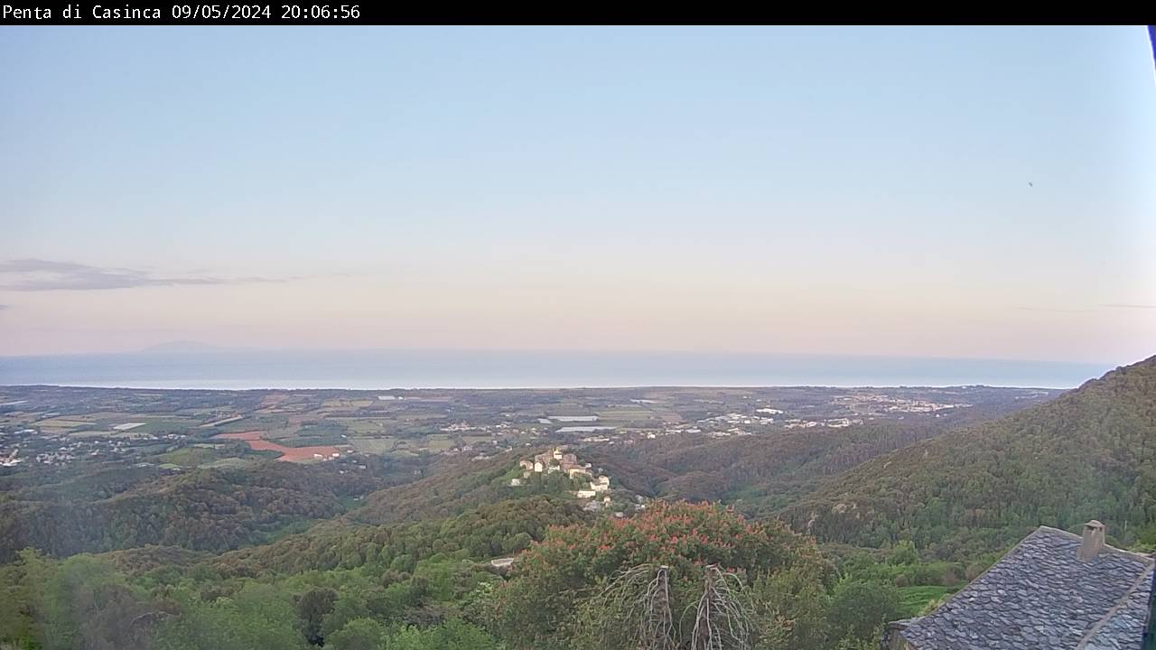 2) Village de Penta-di-Casinca, Corsica (FR) looking east {960 x 600px} 1300ft/400m